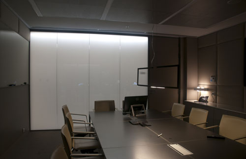 Inteligentna folia Poznań - w biurze wyłączona